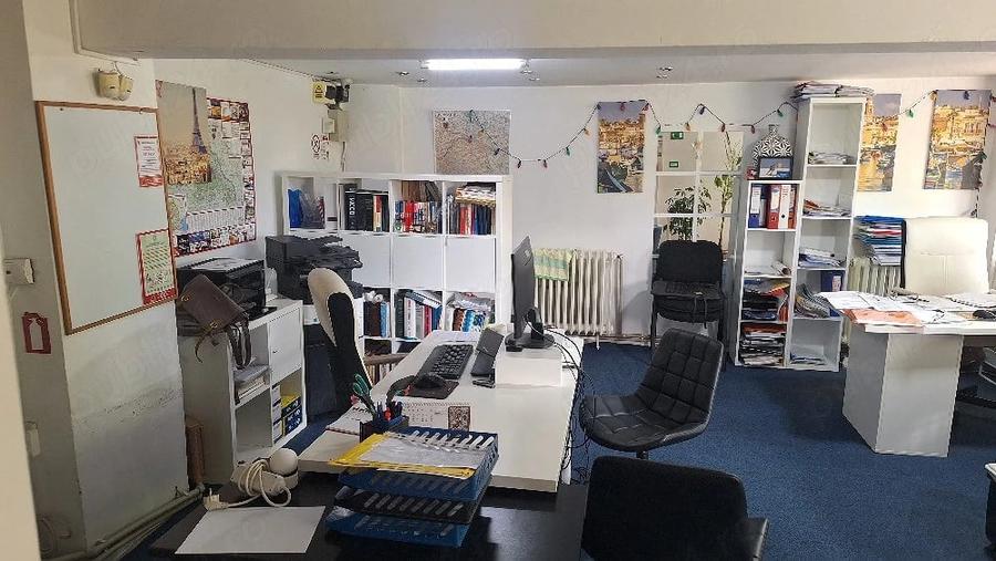 Spațiu comercial, de 30 mp, în Ultracentral