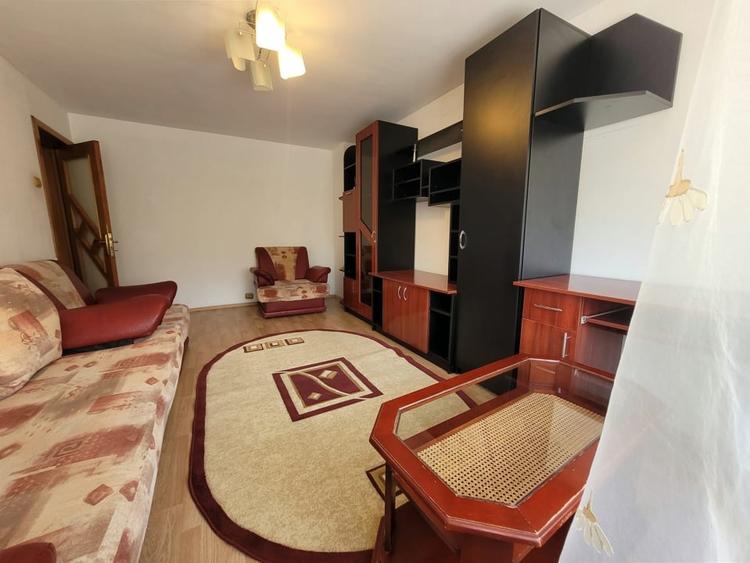 Apartament cu 2 camere decomandat, mobilat în Inel I