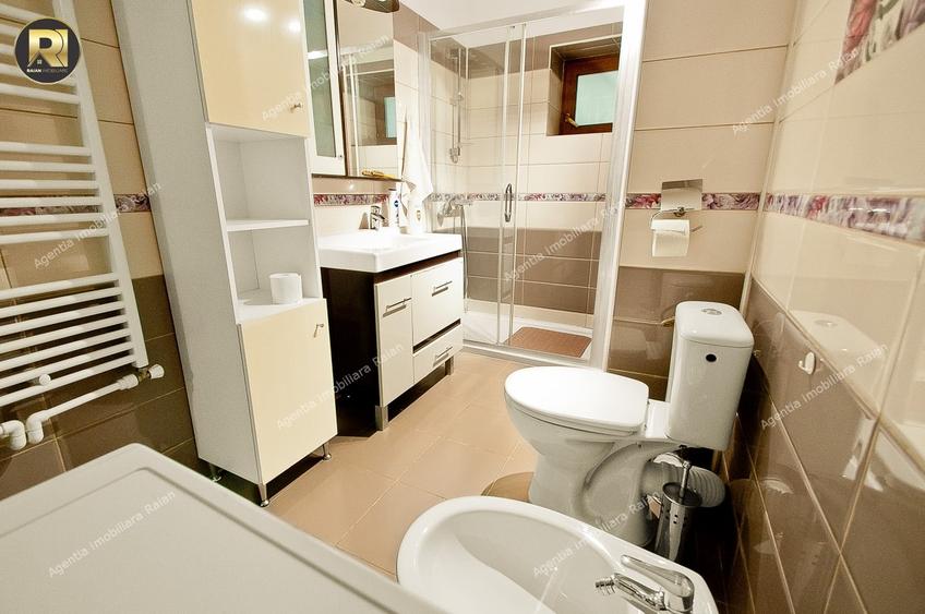 Apartament cu 2 camere decomandat în Piața Centrală