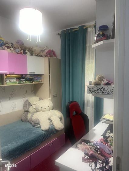 Apartament cu 3 camere în Tudor Vladimirescu