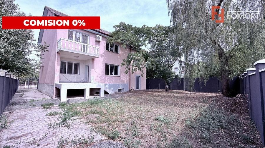 Casă individuală cu 5 camere cu Canalizare în Dumbrăvița