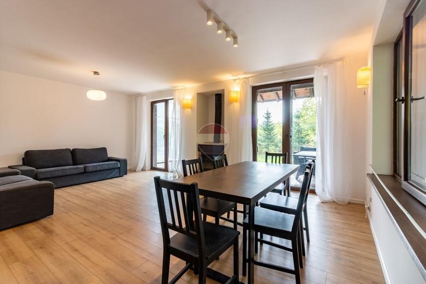 Casă individuală cu 6 camere cu Teren 751 Mp în Corbeanca
