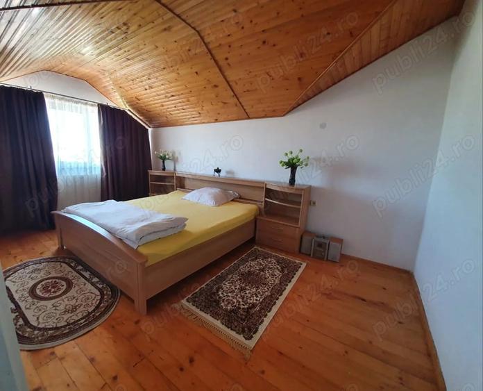 Apartament cu 4 camere decomandat, mobilat în Bălcescu