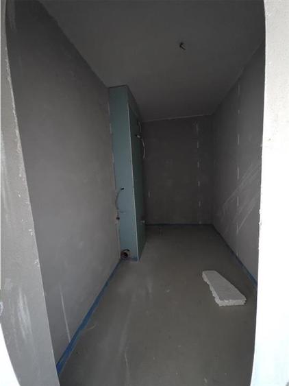 Apartament cu 2 camere semidecomandat în Mărăști