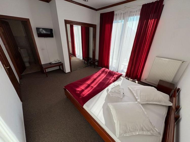 Cabana turistica inregistrata la ministerul turismului de vanzare - 2