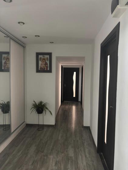Inchiriez apartament pentru untold festival sau wonderfamily fest - 10