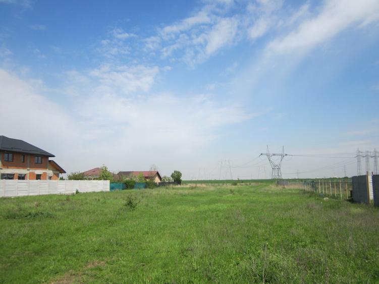Teren Construcții intravilan de 775 mp, în Domnești