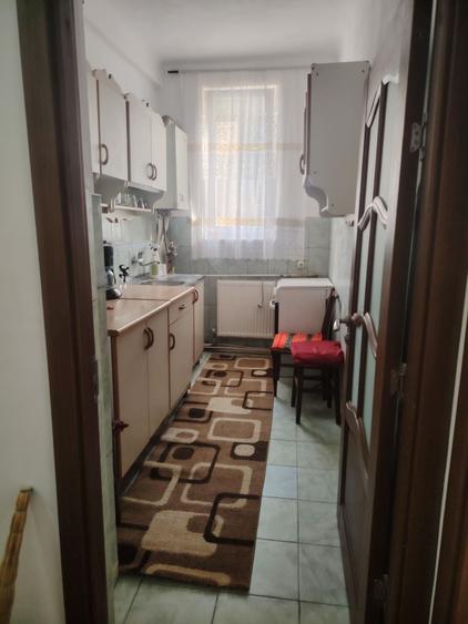 Apartament cu 2 camere decomandat în David