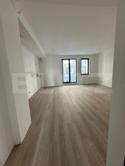Apartament cu 2 camere decomandat în Independenței