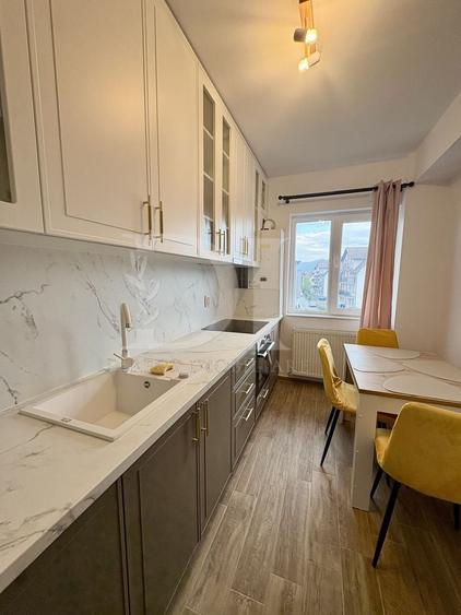 Apartament cu 2 camere decomandat, mobilat în Florești