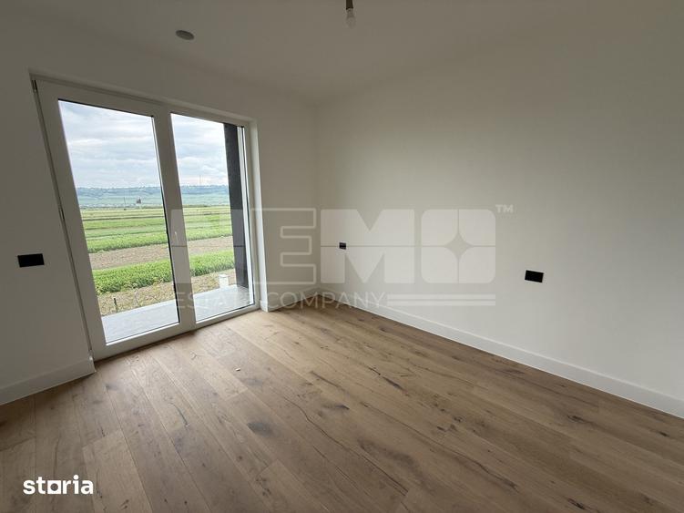 Casă cu 5 camere cu Teren 600 Mp în Pătrăuți