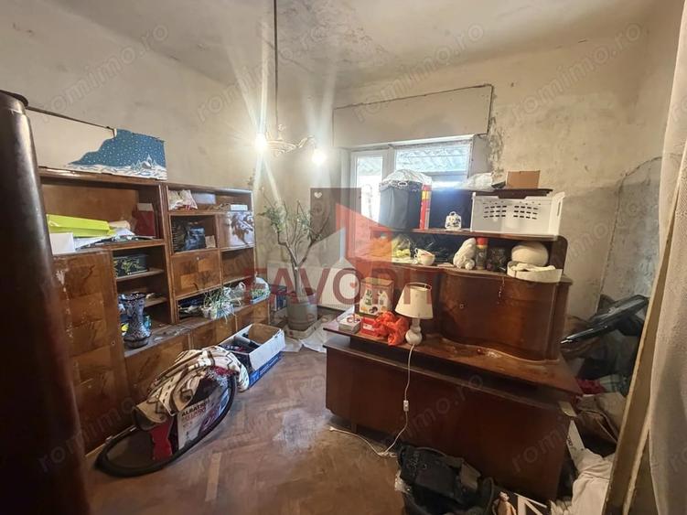 Casă cu Teren 804 Mp în Tipografilor