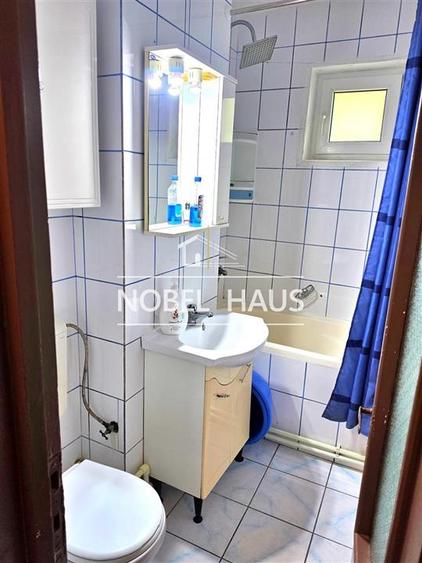Apartament 2 camere, etajul 1, zona Scoala 8 - 13
