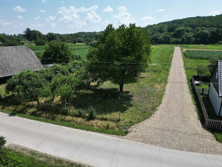 Teren de 900 mp, în Horodnic