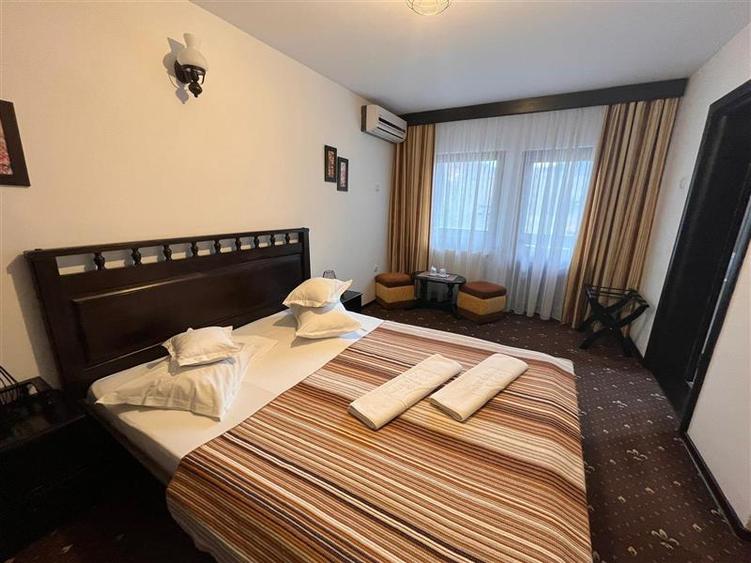 Hotel/Pensiune, de 1,172 mp, în Vama