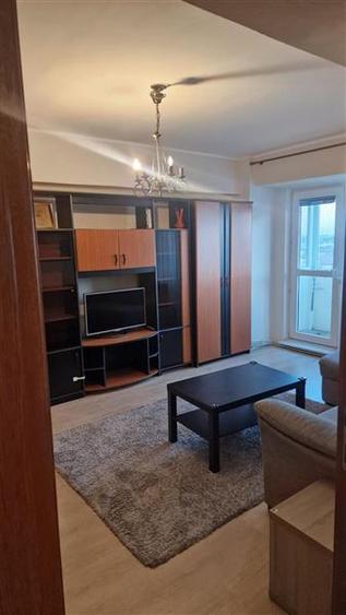 Apartament de 2 camere Titan 1 Decembrie Centrala proprie Metrou - 1
