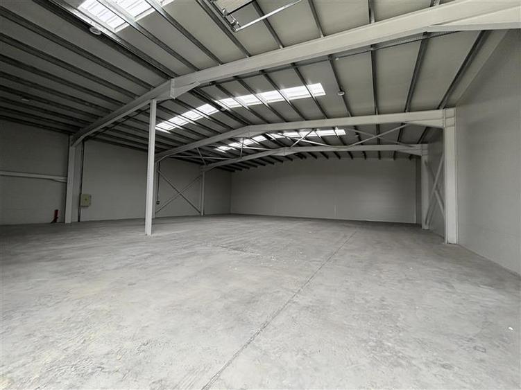 Spațiu industrial, de 1,092 mp, în Chiajna