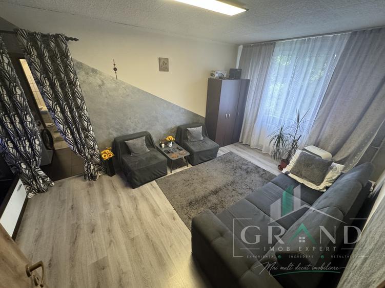 Apartament cu 2 camere semidecomandat, mobilat în Semicentral