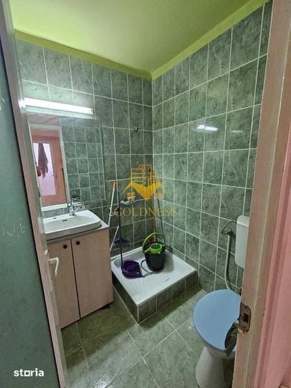 Apartament cu 3 camere în Între Lacuri