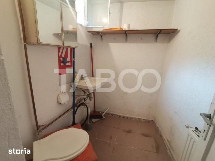 Spațiu comercial, de 40 mp, în Turnișor