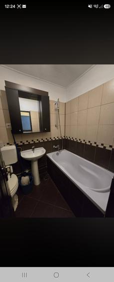 Apartament cu 2 camere decomandat în Berceni
