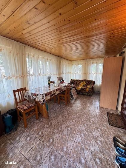 Casă cu 3 camere în Livada de Bihor