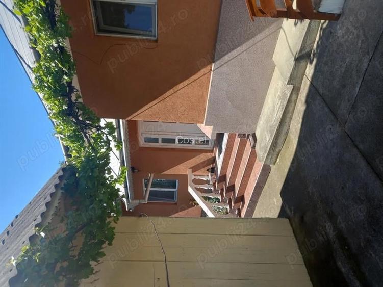 Casă 3 camere, Exterior Vest