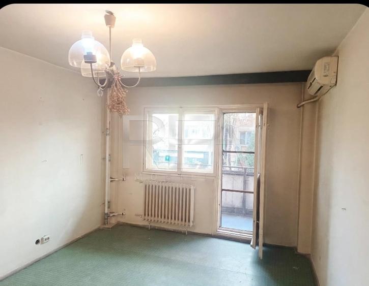 Apartament cu 3 camere decomandat în Rahova