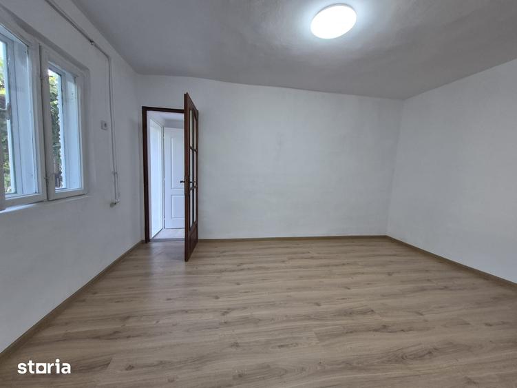 Casă cu 3 camere cu Teren 600 Mp în Mărgineni