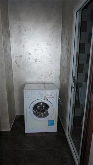 Apartament cu 3 camere decomandat în 1 Mai