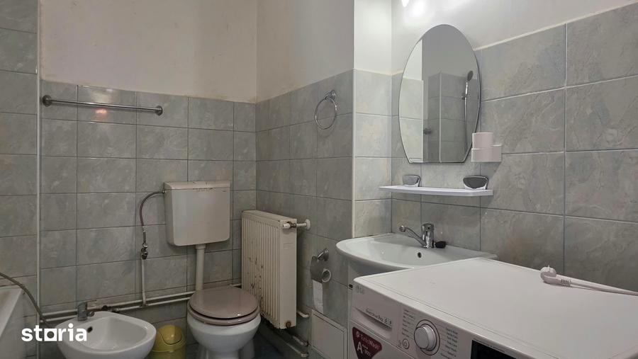 Garsonieră decomandată în Valea Cetății