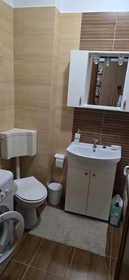 Garsonieră decomandată în Alexandriei