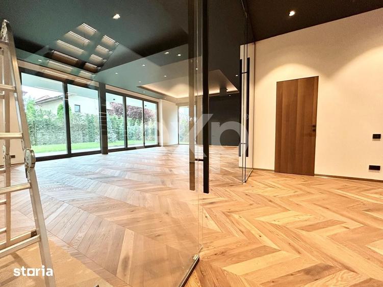 Casă cu 5 camere cu Teren 700 Mp în Central