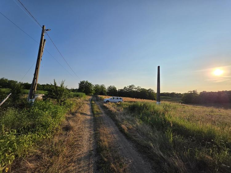 Teren de 2588 mp, în Valea Stânii
