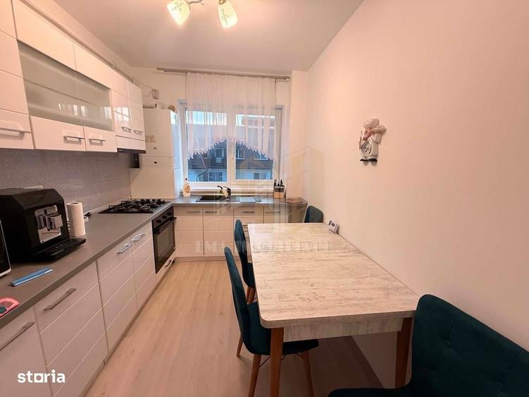 Apartament cu 2 camere decomandat în Sânpetru