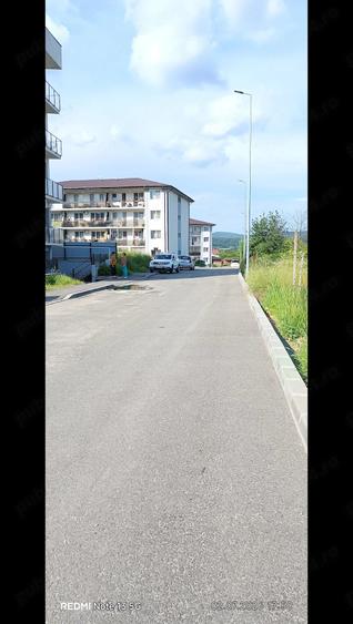 Teren de 1000 mp, în Ostroveni