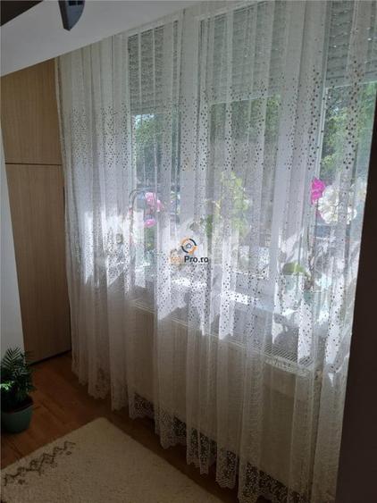 Decomandat Parter Inalt Zona Lipovei - 1