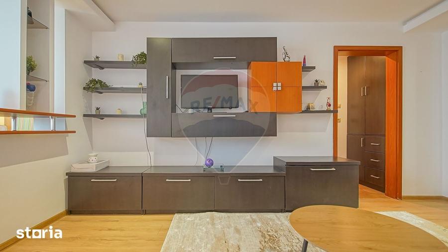 Apartament cu 2 camere semidecomandat, mobilat în Vlahuță