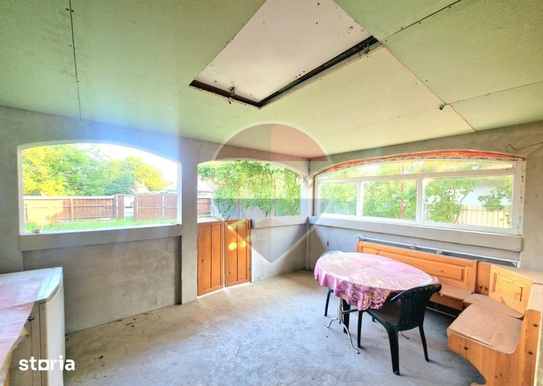 Casă cu 3 camere cu Teren 2100 Mp în Valea lui Ion