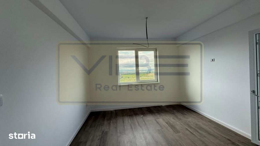 Casă cu 4 camere cu Teren 450 Mp în Valea Ursului
