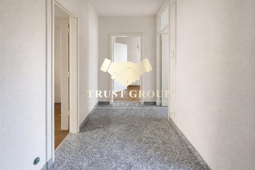 Apartament cu 4 camere decomandat în Universitate