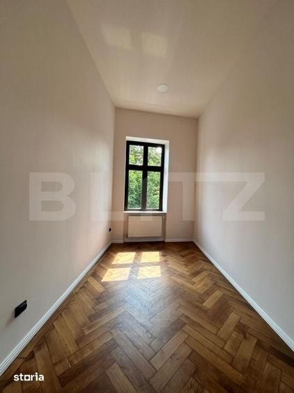 Casă cu 4 camere cu Teren 200 Mp în Central