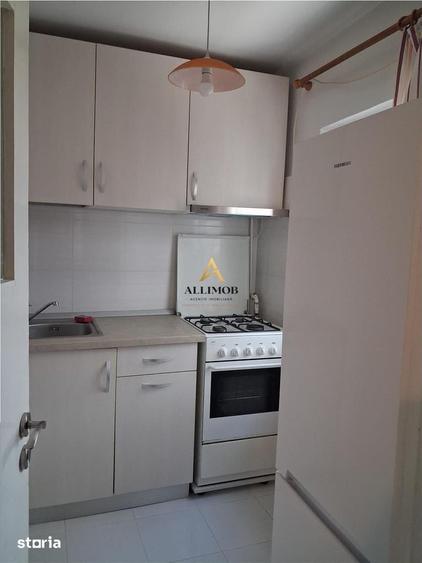 Garsoniera de inchiriat in Ploiesti, zona Ultracentrala - 4