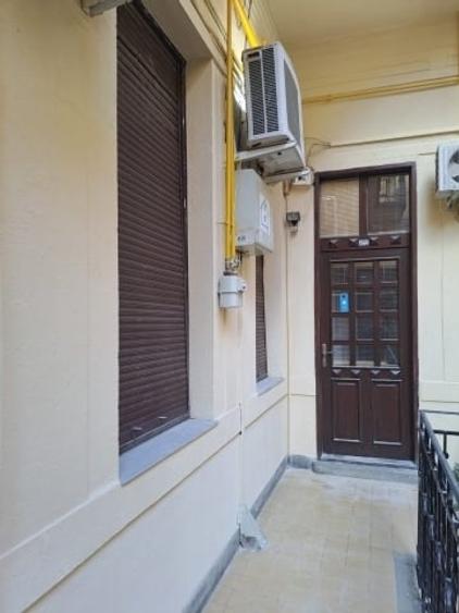 Apartament cu 5 camere semidecomandat în Unirii