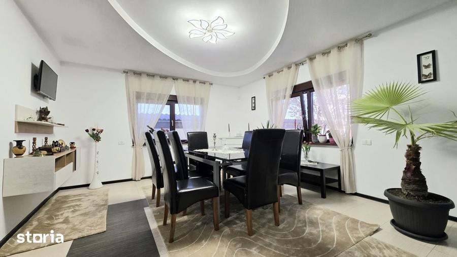 Casă cu 6 camere cu Teren 423 Mp în Nord