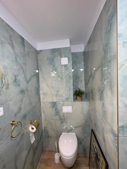 Apartament cu 2 camere semidecomandat în Florești
