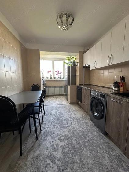 Apartament cu 3 camere decomandat în Ghencea
