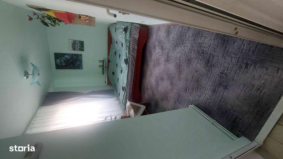 Casă cu 3 camere cu Teren 98 Mp în Central