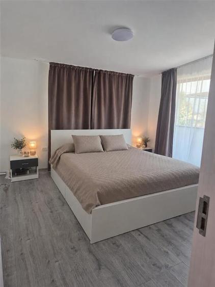 Duplex cu 3 camere cu Teren 497 Mp în Sud-Est
