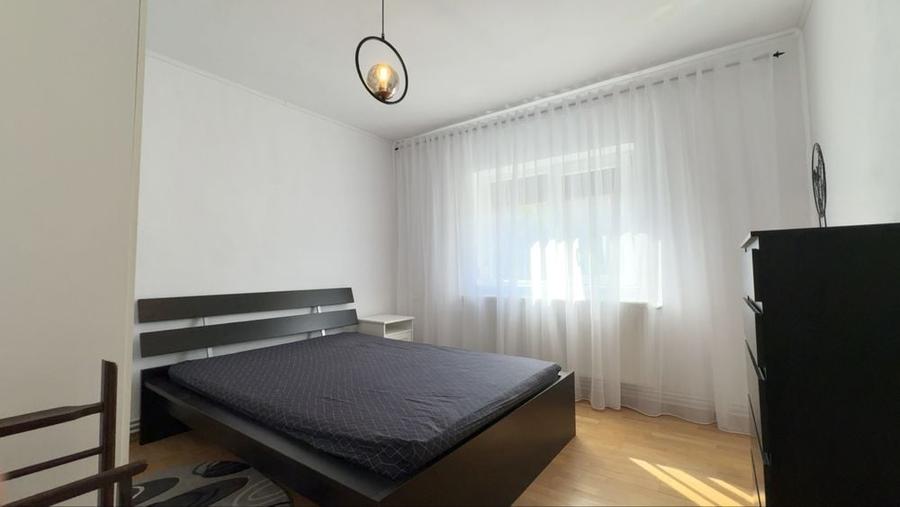 Apartament cu 2 camere decomandat în Bucovina